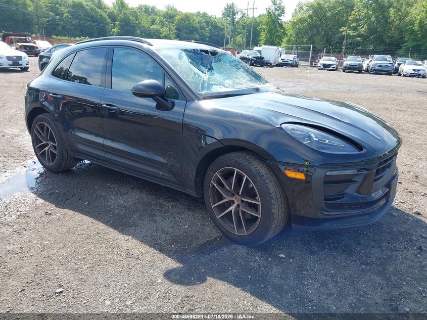 2025 Porsche Macan VIN WP1AA2A53SLB10290 — IAAI salvage auction photo