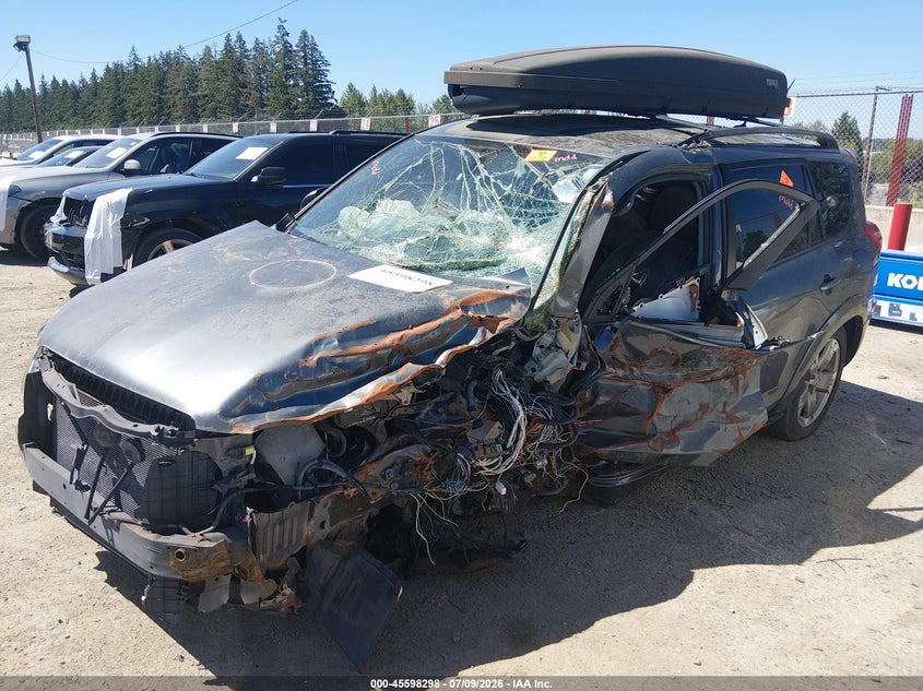 2010 Toyota Rav4 VIN JTMRK4DV5A5089776 IAAI salvage auction — NORMAL WEAR, Rebuilt-Non-Public (Washington), sold $400 on 2026-07-29 (photo 2)