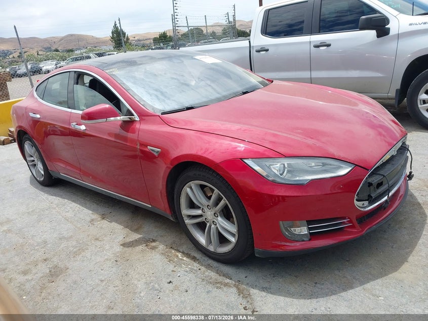 2014 Tesla Model s VIN 5YJSA1S12EFP60697 IAAI salvage auction — NORMAL WEAR, Clear (California), sold $1,050 on 2026-07-23 (photo 1)