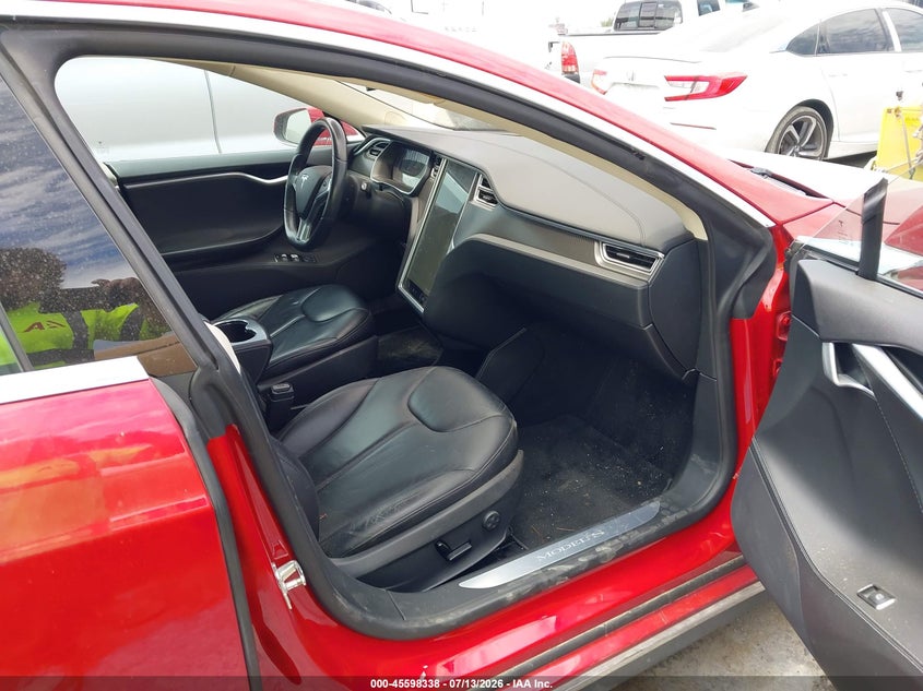2014 Tesla Model s VIN 5YJSA1S12EFP60697 IAAI salvage auction — NORMAL WEAR, Clear (California), sold $1,050 on 2026-07-23 (photo 5)