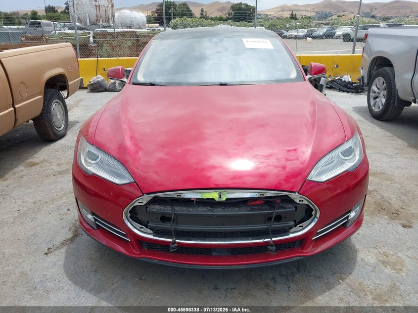 2014 Tesla Model s VIN 5YJSA1S12EFP60697 IAAI salvage auction — NORMAL WEAR, Clear (California), sold $1,050 on 2026-07-23 (photo 6)