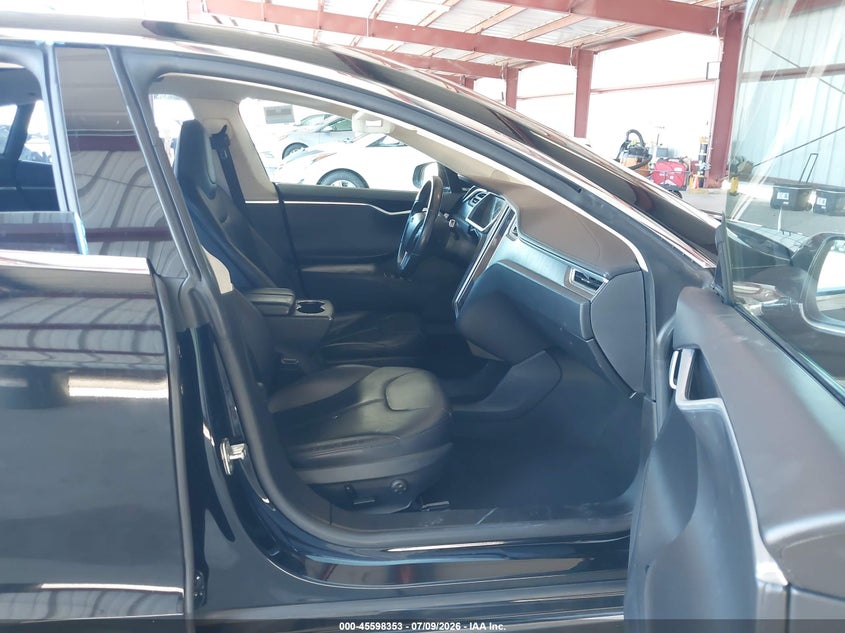 2013 Tesla Model s VIN 5YJSA1CGXDFP12933 IAAI salvage auction — RIGHT FRONT, Clear (Montana), sold $1,350 on 2026-07-28 (photo 5)