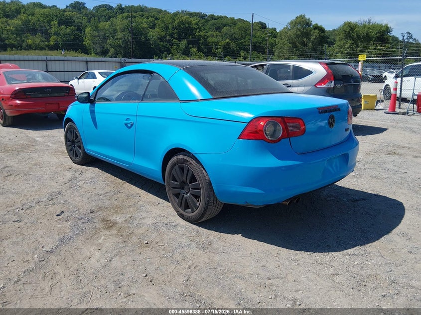 2009 Volkswagen Eos VIN WVWAA71F39V015296 IAAI salvage auction — RIGHT SIDE, Salvage (Iowa), sold $1,125 on 2026-08-03 (photo 3)