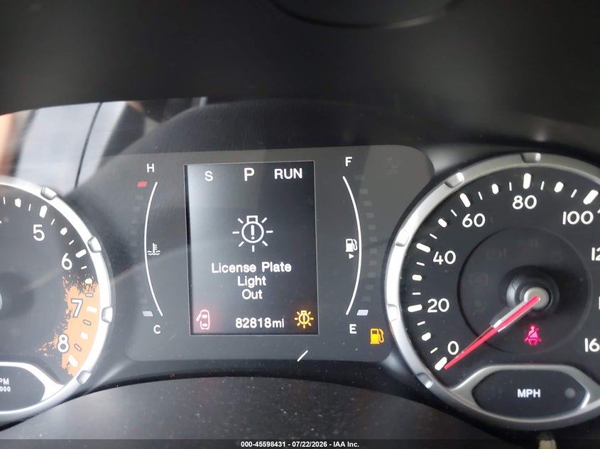 2017 Jeep Renegade VIN ZACCJBBB1HPG05638 IAAI salvage auction — NORMAL WEAR, Original (Texas), sold $25 on 2026-07-29 (photo 7)