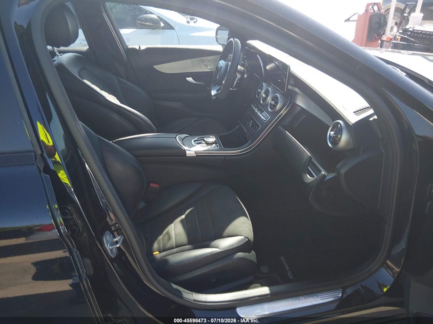 2021 Mercedes-benz C class VIN W1KWF8DB2MR614073 IAAI salvage auction — NORMAL WEAR, Original (Texas), sold $11,525 on 2026-08-17 (photo 5)