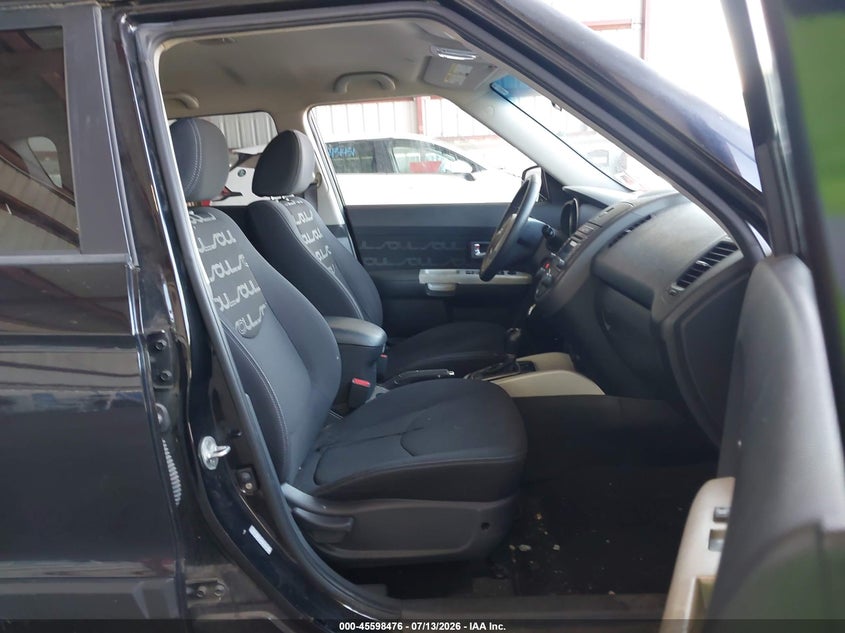 2012 Kia Soul VIN KNDJT2A61C7368046 IAAI salvage auction — LEFT FRONT, Salvage Title, sold $275 on 2026-07-23 (photo 5)
