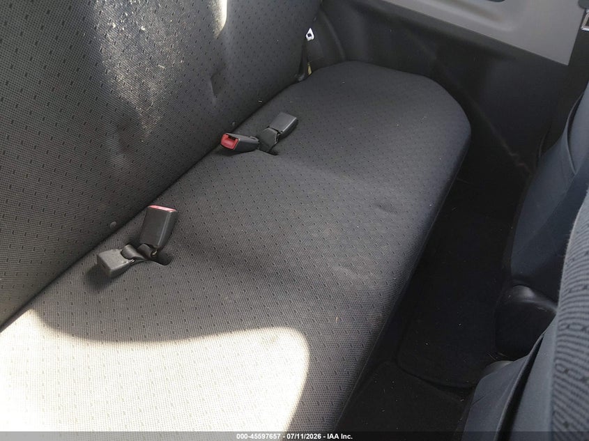 2009 Toyota Yaris VIN JTDJT903595231177 IAAI salvage auction — NORMAL WEAR, Clear - Public Restricted (Oklahoma), sold $125 on 2026-07-29 (photo 8)