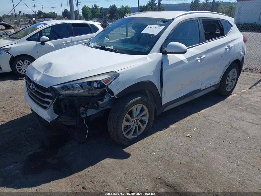 2018 Hyundai Tucson VIN KM8J33A47JU646219 IAAI salvage auction — LEFT & RIGHT, Salvage (California), sold $1,450 on 2026-07-28 (photo 2)