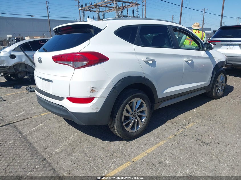 2018 Hyundai Tucson VIN KM8J33A47JU646219 IAAI salvage auction — LEFT & RIGHT, Salvage (California), sold $1,450 on 2026-07-28 (photo 4)