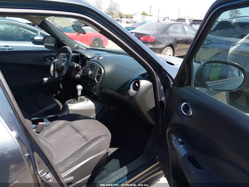 2013 Nissan Juke VIN JN8AF5MR2DT225232 IAAI salvage auction — REAR END, Salvage Title, sold $1,450 on 2026-07-29 (photo 5)