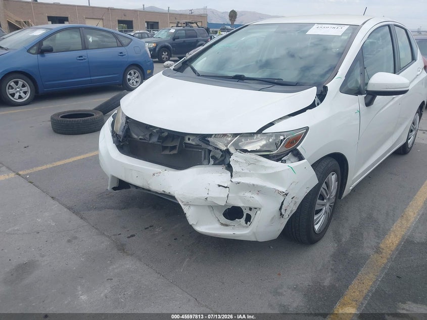 2017 Honda Fit VIN JHMGK5H54HS000359 IAAI salvage auction — FRONT END, Salvage Title, sold $2,850 on 2026-07-29 (photo 6)