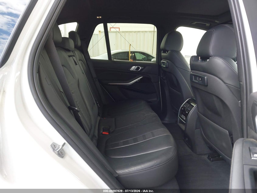 2019 BMW X5 VIN 5UXCR6C54KLK87761 IAAI salvage auction — ELECTRICAL, Salvage Title, sold $20,300 on 2026-07-29 (photo 8)