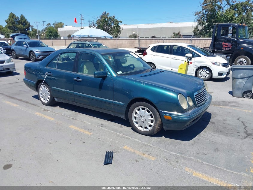 1996 Mercedes-benz E-class VIN WDBJF20FXTJ023429 IAAI salvage auction — NORMAL WEAR, Clear - Dealer Only (California), sold $25 on 2026-07-29 (photo 1)