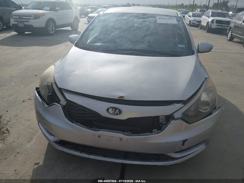 2014 Kia Forte VIN KNAFK4A60E5175869 IAAI salvage auction — NORMAL WEAR, Original (Texas), sold $1,050 on 2026-07-17 (photo 6)
