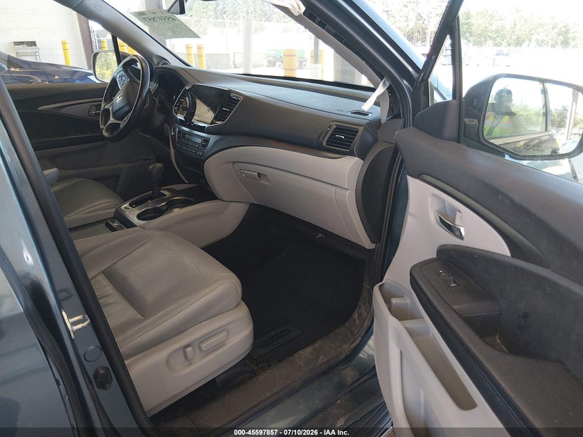 2020 Honda Pilot VIN 5FNYF6H55LB068157 IAAI salvage auction — RIGHT FRONT, Bill Of Sale (Washington), sold $7,100 on 2026-07-29 (photo 5)