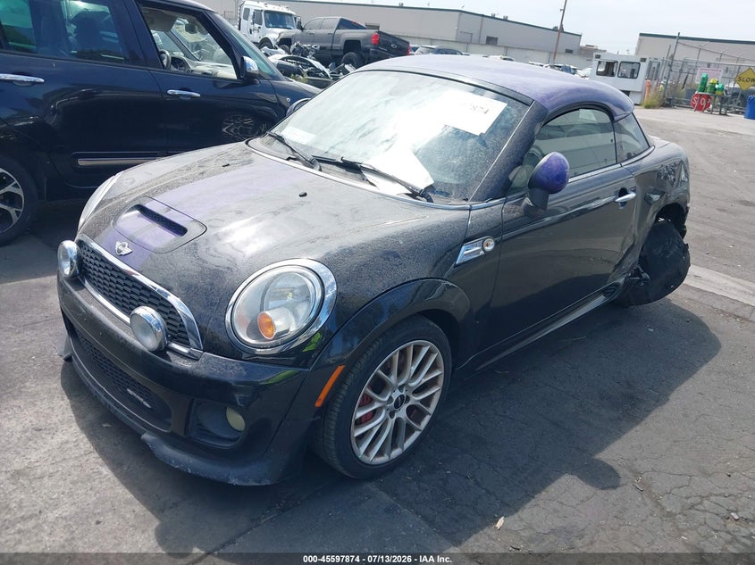 2012 Mini Cooper VIN WMWSX5C5XCT141554 IAAI salvage auction — LEFT & RIGHT, Salvage Title, sold $1,125 on 2026-08-19 (photo 2)