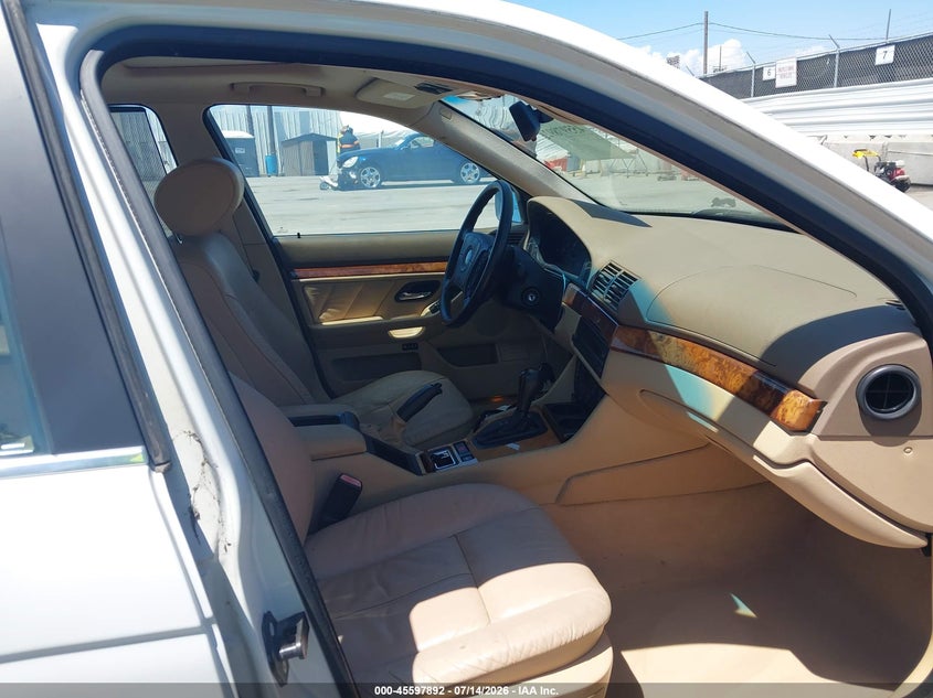 1998 BMW 5 series VIN WBADE6325WBW61276 IAAI salvage auction — FRONT END, Clear - Dealer Only (California), sold $25 on 2026-07-22 (photo 5)