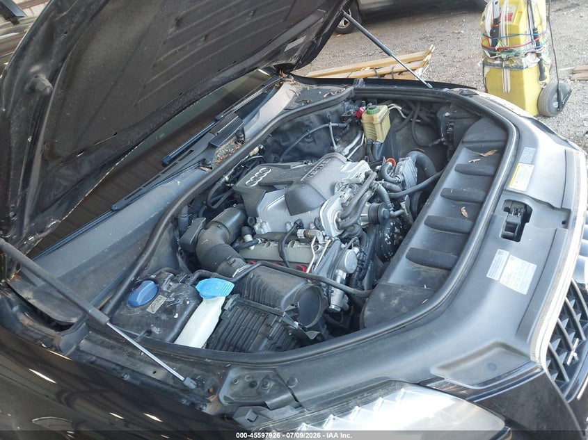 2013 Audi Q7 VIN WA1DGAFE6DD006514 IAAI salvage auction — MECHANICAL, Wait Title, sold $475 on 2026-10-15 (photo 6)