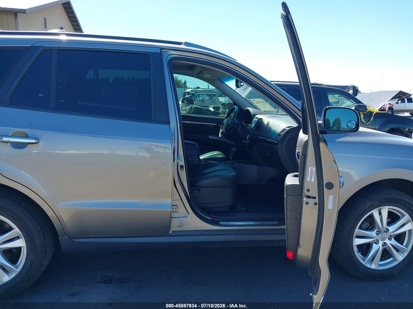 2011 Hyundai Santa fe VIN 5XYZKDAG5BG013831 IAAI salvage auction — NORMAL WEAR, Clear (Oregon), sold $500 on 2026-07-28 (photo 5)