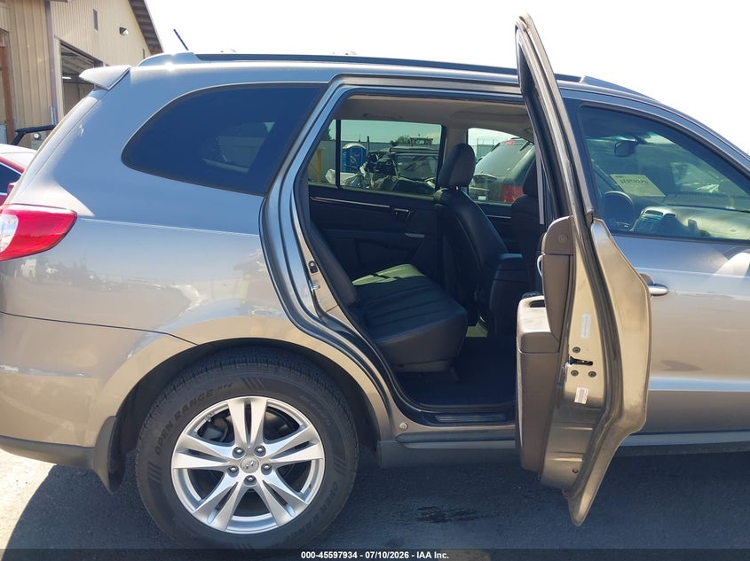 2011 Hyundai Santa fe VIN 5XYZKDAG5BG013831 IAAI salvage auction — NORMAL WEAR, Clear (Oregon), sold $500 on 2026-07-28 (photo 8)