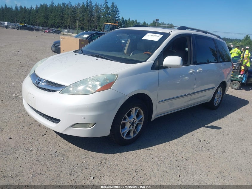 2006 Toyota Sienna VIN 5TDZA22C56S525603 IAAI salvage auction — NORMAL WEAR, Clear (Washington), sold $1,075 on 2026-07-17 (photo 2)