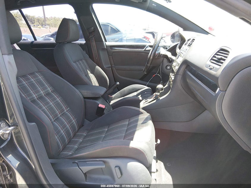 2014 Volkswagen Gti VIN WVWHD7AJ4EW006508 IAAI salvage auction — FRONT & REAR, Clear (Nevada), sold $450 on 2026-07-29 (photo 5)