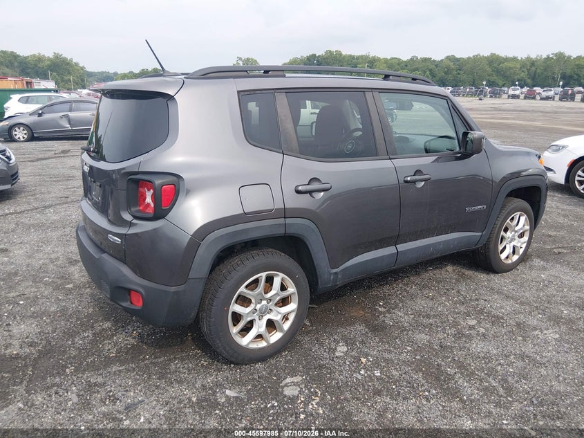 2016 Jeep Renegade VIN ZACCJBBT6GPD40478 IAAI salvage auction — NORMAL WEAR, Clear (Delaware), sold $700 on 2026-07-27 (photo 4)