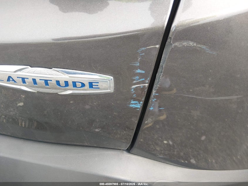 2016 Jeep Renegade VIN ZACCJBBT6GPD40478 IAAI salvage auction — NORMAL WEAR, Clear (Delaware), sold $700 on 2026-07-27 (photo 6)