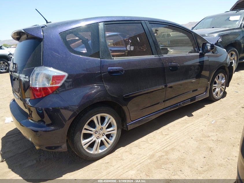 2010 Honda Fit VIN JHMGE8H43AC009912 IAAI salvage auction — NORMAL WEAR, Clear-Dealer Only (Arizona), sold $700 on 2026-07-28 (photo 4)