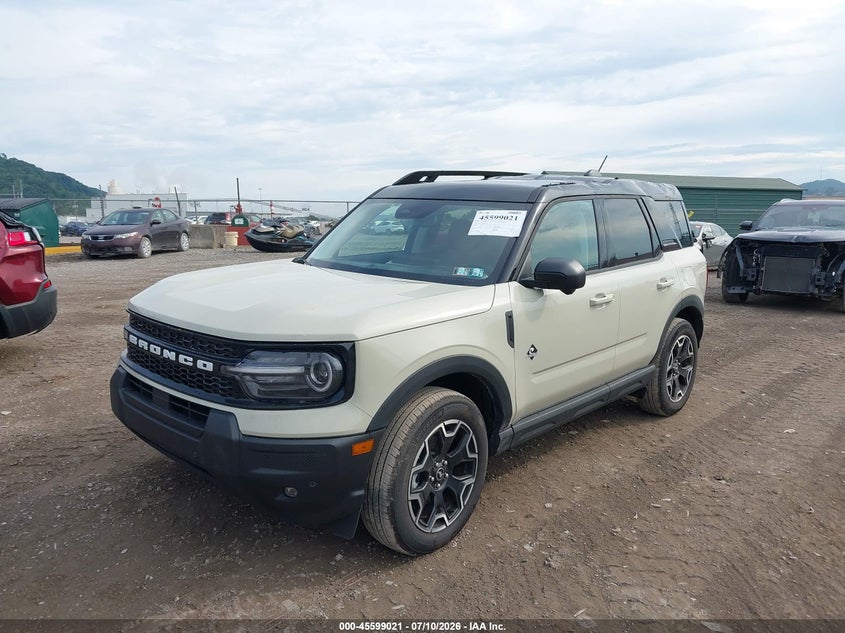 2025 Ford Bronco sport VIN 3FMCR9CN4SRE63935 IAAI salvage auction — ROOF, Salvage Title, sold $13,100 on 2026-07-28 (photo 2)