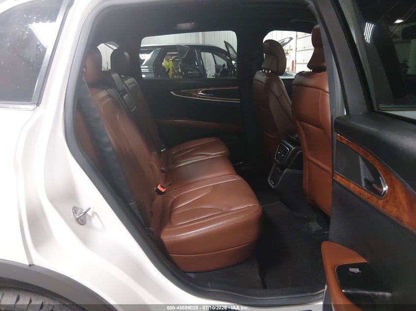 2016 Lincoln Mkx VIN 2LMPJ8LR2GBL57001 IAAI salvage auction — HAIL, Wait Title, sold $3,100 on 2026-09-29 (photo 8)