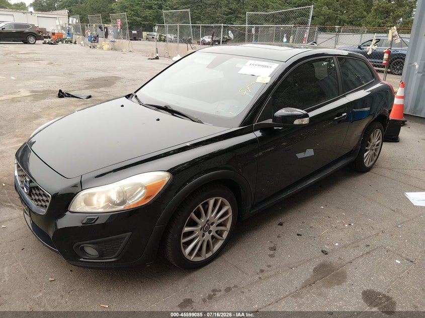 2011 Volvo C30 VIN YV1672MK9B2223703 IAAI salvage auction — REAR END, Mv-907A (New York), sold $525 on 2026-07-28 (photo 2)