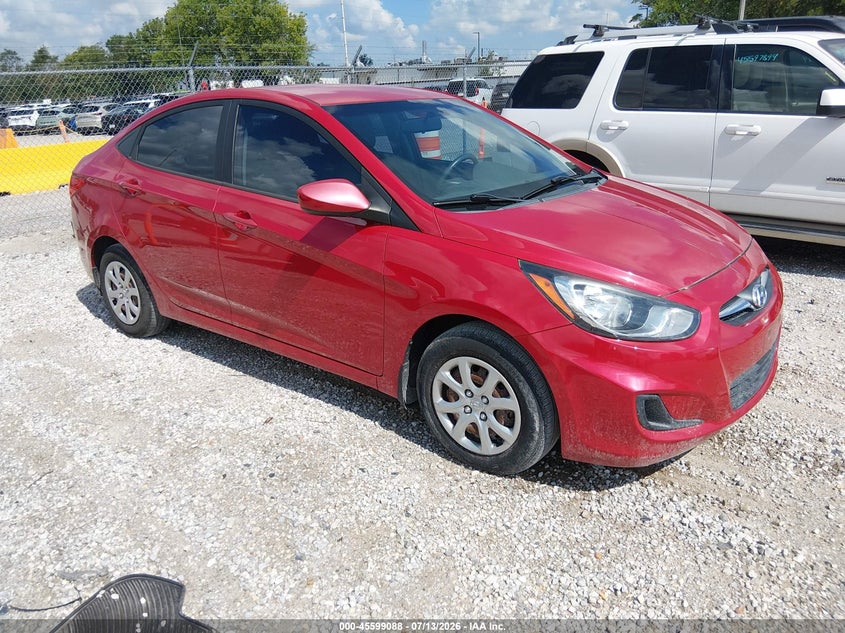 2013 Hyundai Accent VIN KMHCT4AEXDU313184 IAAI salvage auction — NORMAL WEAR, Clear (Missouri), sold $125 on 2026-07-20 (photo 1)