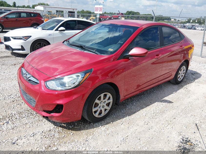 2013 Hyundai Accent VIN KMHCT4AEXDU313184 IAAI salvage auction — NORMAL WEAR, Clear (Missouri), sold $125 on 2026-07-20 (photo 2)