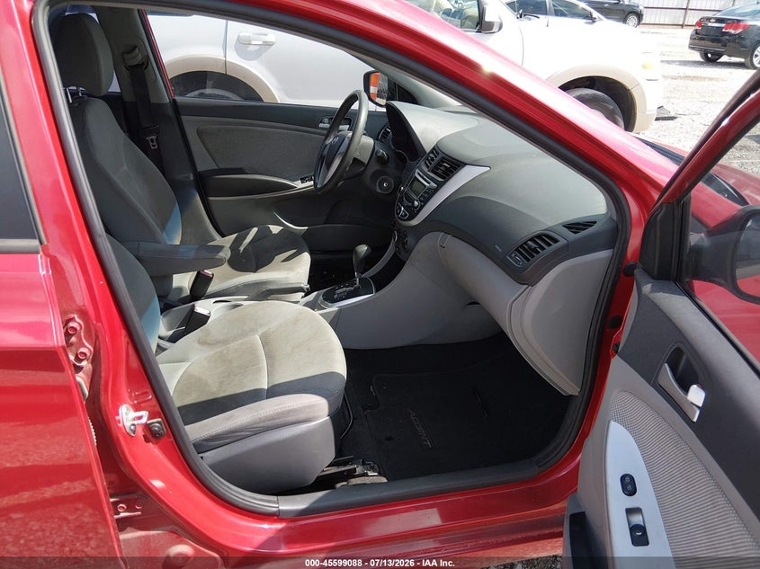 2013 Hyundai Accent VIN KMHCT4AEXDU313184 IAAI salvage auction — NORMAL WEAR, Clear (Missouri), sold $125 on 2026-07-20 (photo 5)