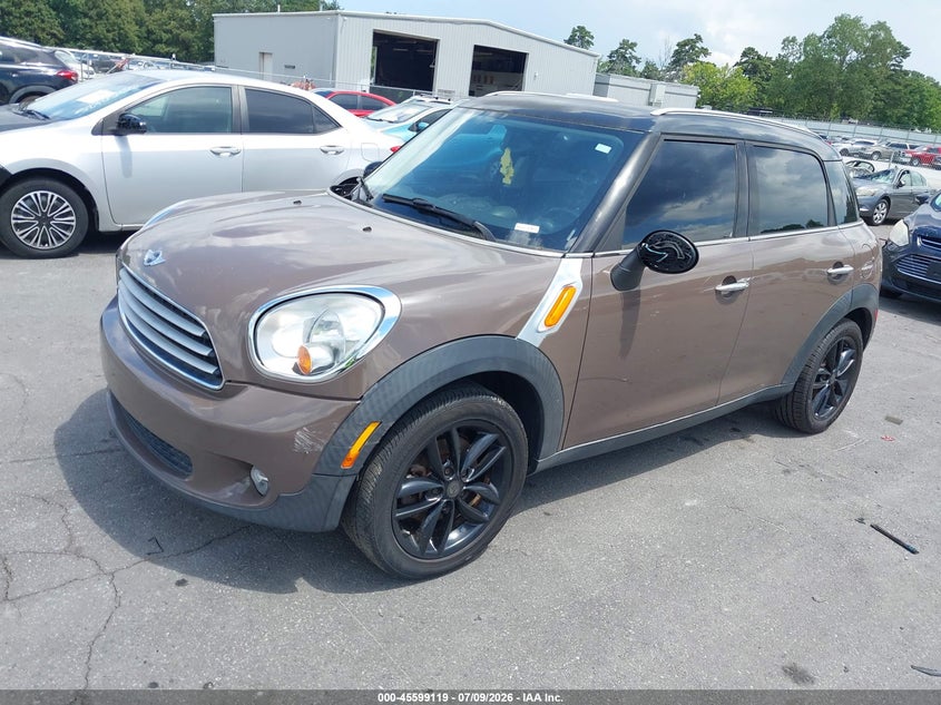 2012 Mini VIN WMWZB3C50CWM02836 IAAI salvage auction — NORMAL WEAR, Salvage Title, sold $300 on 2026-07-29 (photo 2)