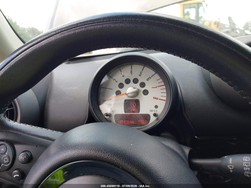 2012 Mini VIN WMWZB3C50CWM02836 IAAI salvage auction — NORMAL WEAR, Salvage Title, sold $300 on 2026-07-29 (photo 7)