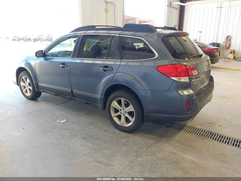2014 Subaru Outback VIN 4S4BRCCC7E3252657 IAAI salvage auction — NORMAL WEAR, Rebuilt/Restored (Utah), sold $1,050 on 2026-08-02 (photo 3)