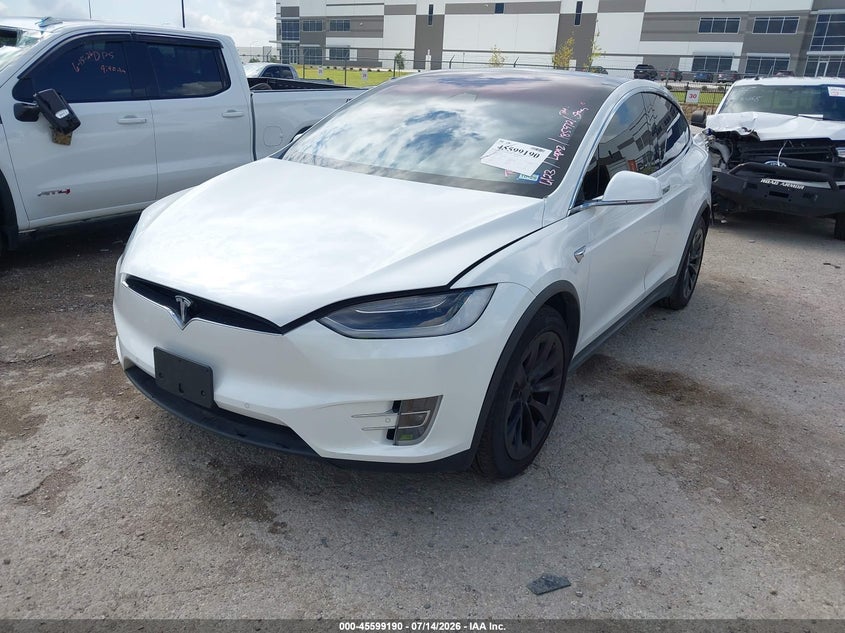2019 Tesla Model x VIN 5YJXCBE27KF185972 IAAI salvage auction — REAR END, Original (Texas), sold $13,350 on 2026-08-13 (photo 2)