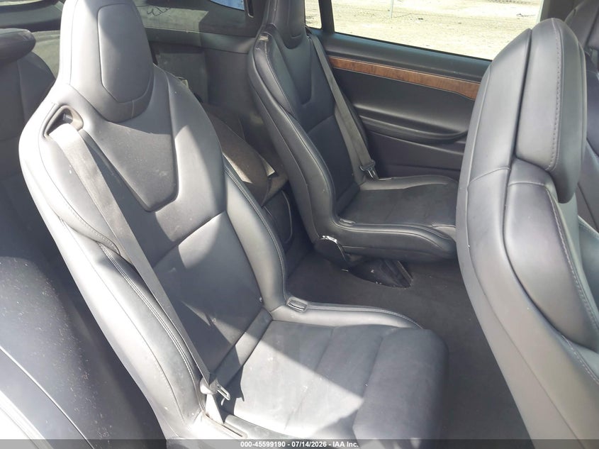 2019 Tesla Model x VIN 5YJXCBE27KF185972 IAAI salvage auction — REAR END, Original (Texas), sold $13,350 on 2026-08-13 (photo 8)