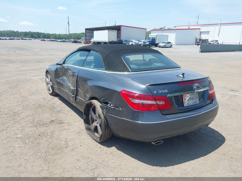 2013 Mercedes-benz E-klasse VIN WDDKK5KF6DF203498 IAAI salvage auction — LEFT SIDE, Salvage Title, sold $2,200 on 2026-08-12 (photo 3)