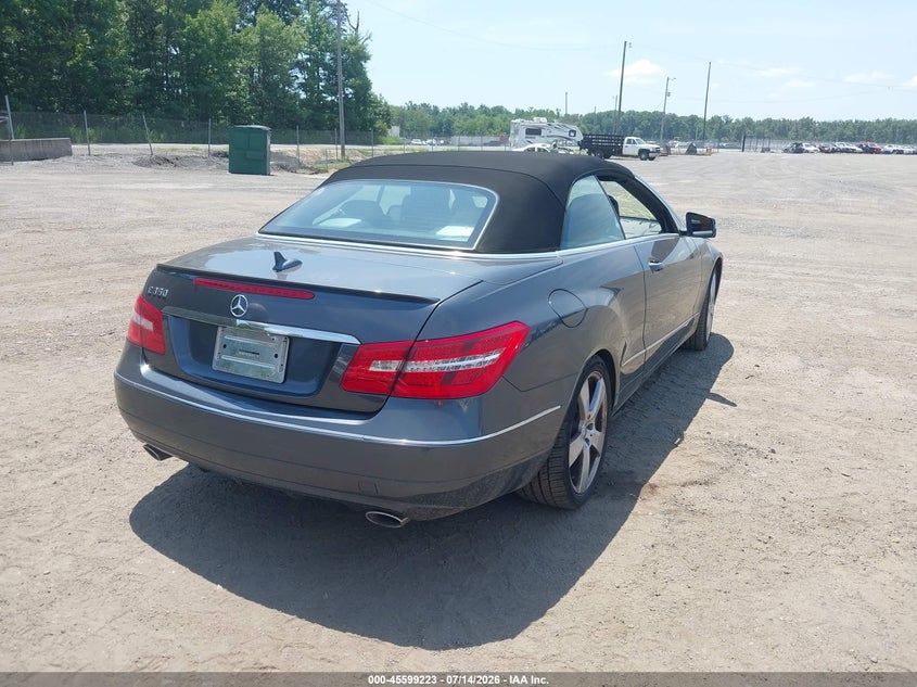 2013 Mercedes-benz E-klasse VIN WDDKK5KF6DF203498 IAAI salvage auction — LEFT SIDE, Salvage Title, sold $2,200 on 2026-08-12 (photo 4)
