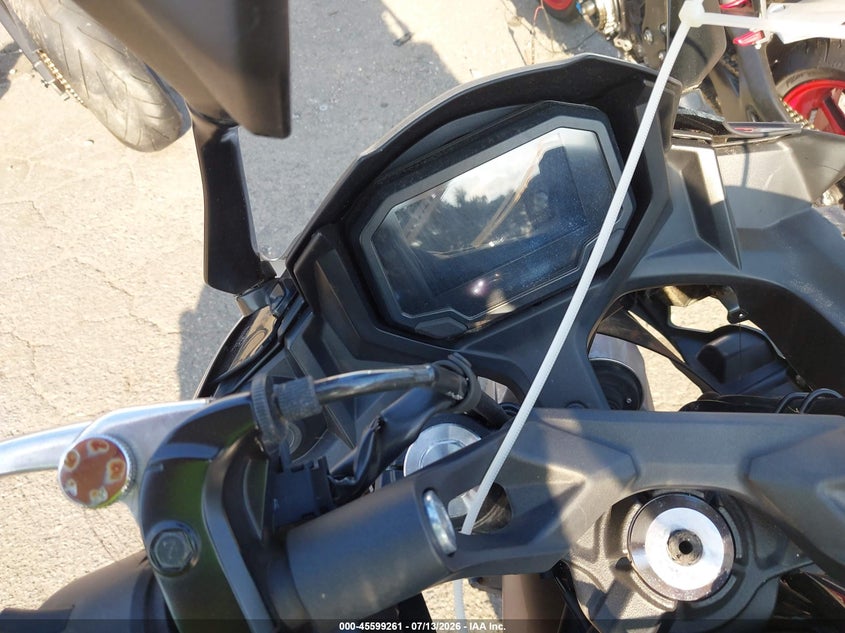 2021 Kawasaki Ninja VIN ML5EXEM16MDA31069 IAAI salvage auction — NORMAL WEAR, Clear (New York), sold $25 on 2026-07-21 (photo 7)