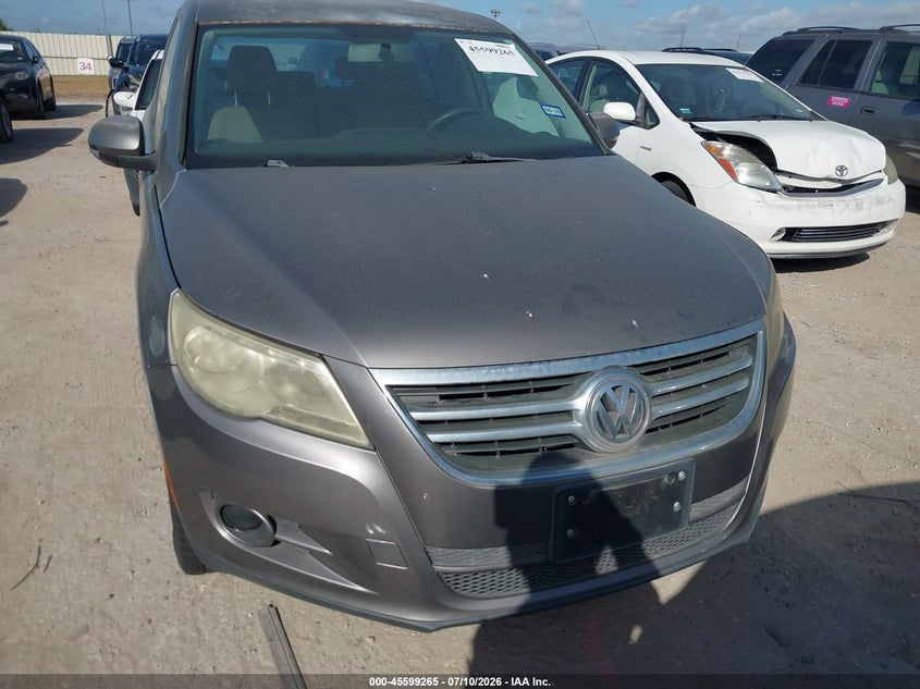 2010 Volkswagen Tiguan VIN WVGAV7AX1AW514508 IAAI salvage auction — NORMAL WEAR, Original (Texas), sold $300 on 2026-07-29 (photo 6)