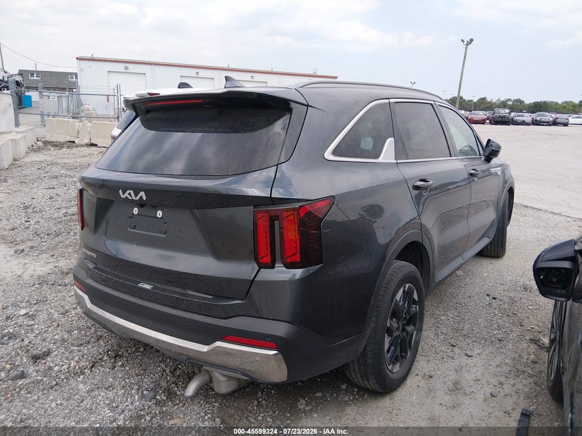 2024 Kia Sorento VIN 5XYRL4JC5RG283453 IAAI salvage auction — LEFT SIDE, Junk (Illinois), sold $1,550 on 2026-07-28 (photo 4)