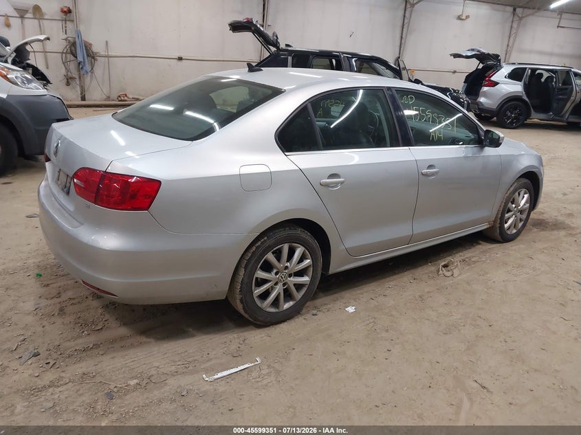 2014 Volkswagen Jetta VIN 3VWD17AJ3EM361173 IAAI salvage auction — RIGHT FRONT, Salvage (Pennsylvania), sold $500 on 2026-07-18 (photo 4)