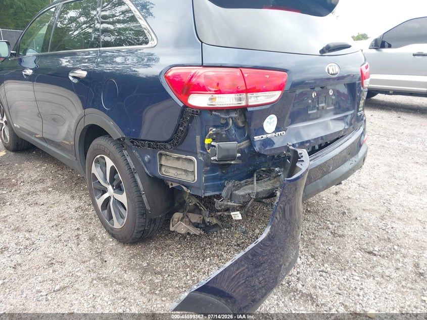2017 Kia Sorento VIN 5XYPHDA52HG303893 IAAI salvage auction — FRONT & REAR, Salvage (South Carolina), sold $2,950 on 2026-08-01 (photo 6)