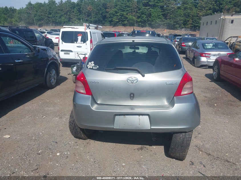 2007 Toyota Yaris VIN JTDJT923375070046 IAAI salvage auction — NORMAL WEAR, Clear (Massachusetts), sold $400 on 2026-07-24 (photo 6)