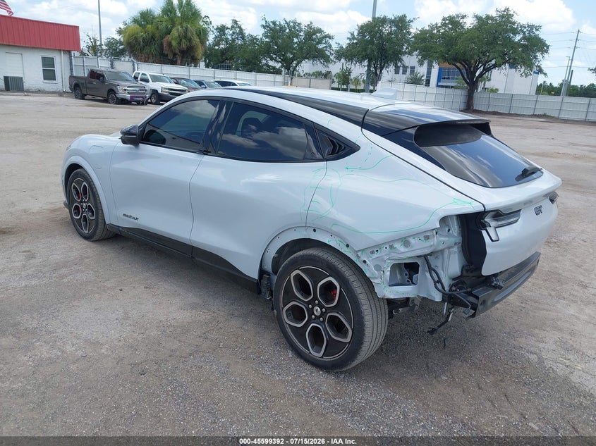 2021 Ford Mustang mach-e VIN 3FMTK4SE9MME04145 IAAI salvage auction — REAR END, Salvage Title, sold $15,600 on 2026-08-20 (photo 3)