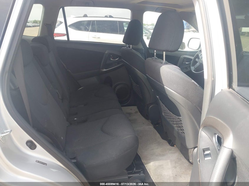 2010 Toyota Rav4 VIN JTMRK4DV2A5092960 IAAI salvage auction — NORMAL WEAR, Original (Texas), sold $900 on 2026-07-29 (photo 8)